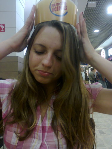 by: maria sangrenta