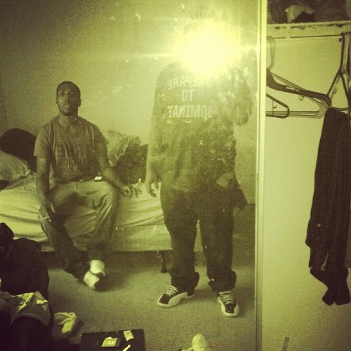 WarviewNDisBtch's profile picture. talentd go getter onli worried about doing everything rite fo me n my daughter... fwm