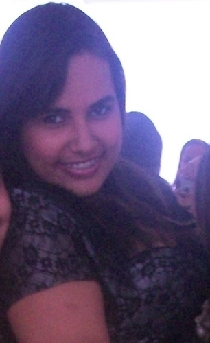 Sou como você me vê. Posso ser leve como uma brisa ou forte como uma ventania, Depende de quando e como você me vê passar.   
Clarice Lispector