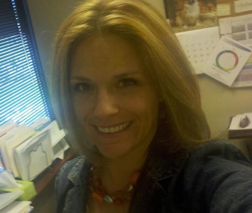 NicoleSBond's profile picture. 