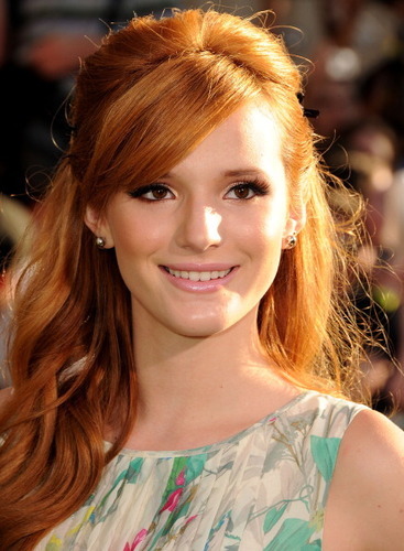 i'm bella. ima actress,student and animal lover. yeah. yankees and usc fan!