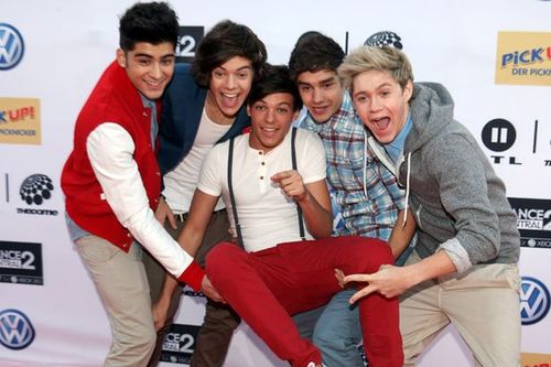 updatesabout_1D's profile picture. Bringing you updates about One Direction. We follow back!