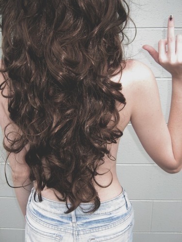 Brunettes do it better :3