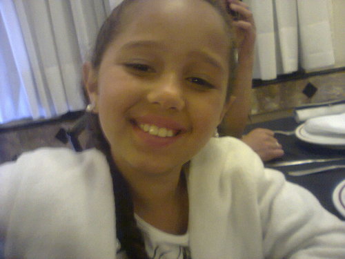 Irmã da @Alle_Brandes, Amo minha família meus amigos, sem mais u_u