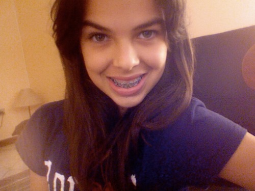 Levanta a cabeca princesa se nao a coroa cai :)