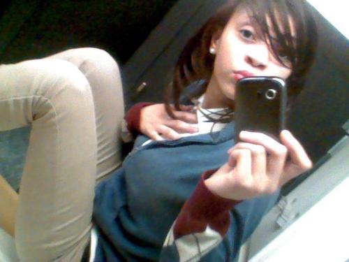 Imma Pretty Bitch.. So Follow Me ( : Mention For ah Follow Back!