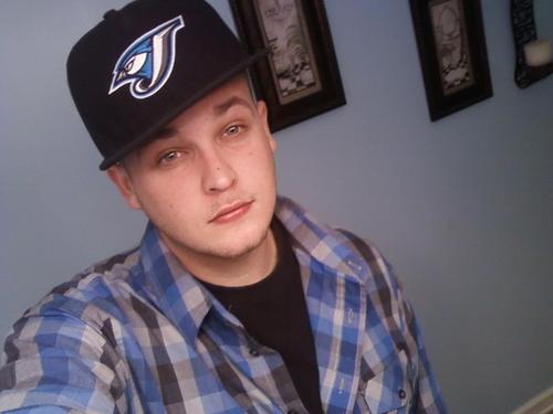 Unsignedhype92's profile picture. rapper named legacy
