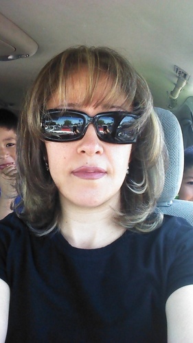 Elylopta's profile picture. 