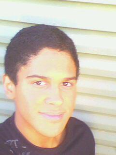 Não acredite em um sorriso, a maldade está na mente. Bebedouro - Sâo Paulo.
Meu Facebook:http://t.co/zyzAVeeBSc