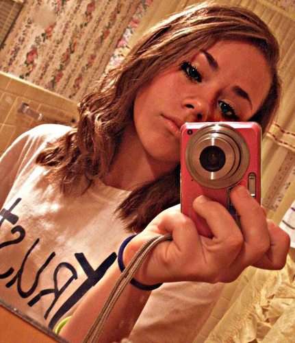 Life is free so feel FREE TO PRESS THE follow button my friends :)