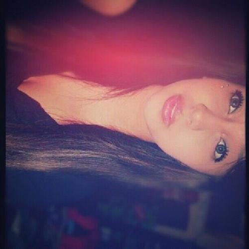 Racquel Lynn Juarez.
Open Heart.
Open Mind.
Young & Happy. 
Princess Bubblegum.