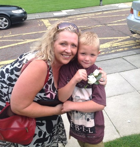 karencarlon67's profile picture. 