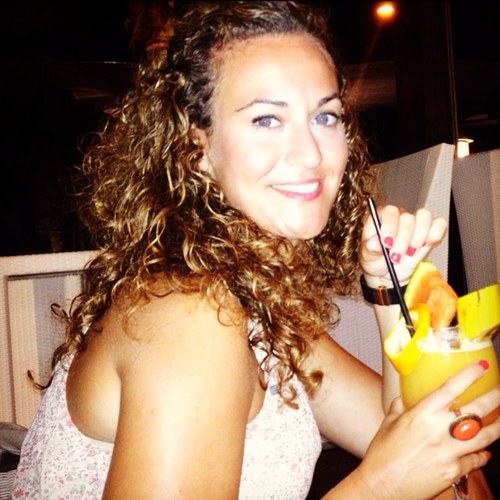 estherromanb's profile picture. 