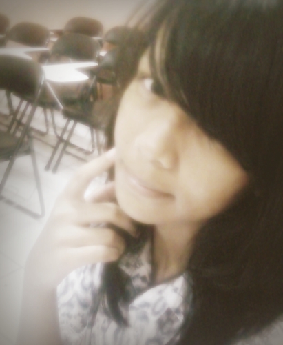 Ulzzang INA Hwang LiAhn @Ulzzang_INA | call me Liahn ^^ | 990204 very young? Haha.. Wanna see my selca? Check my fav :)