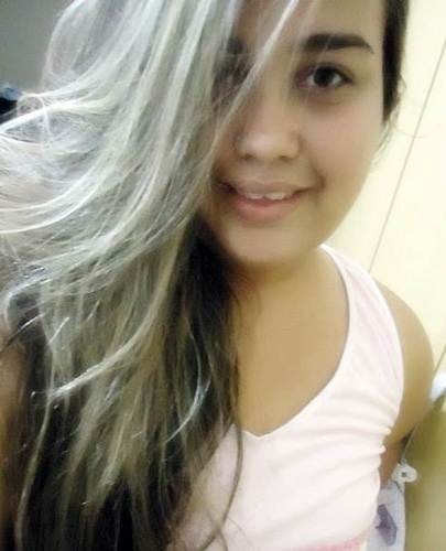 nunca grite sua felicidade alto , a inveja tem sono leve :*