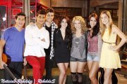 quando estou do seu lado tudo fica bem mesmo quando nada parese dar certo 
trilha sonora de @melfronckowiak e @chay_leao