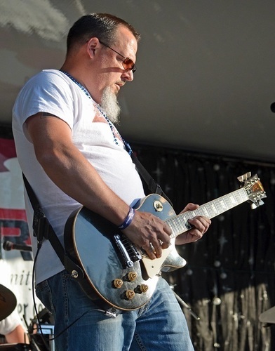 Guitar player, VW enthusiast, and Father of Three : )
