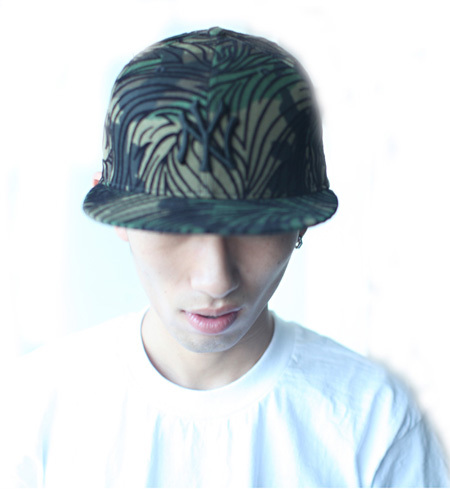 日本のラッパー、RAU DEFの非公式bot。ほとんど耳コピなので間違えてるところがあったらご指摘お願いします。その他苦情、意見等あればリプライやDMでお願いします。