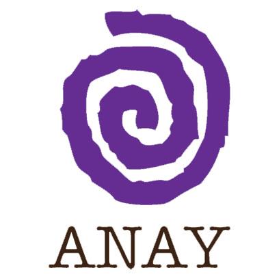 Interesantes diseños de joyas, hechos de las más variadas formas y materiales. A excelente $. Desde collares a aros. Para mujeres, hombres y niñas/os.