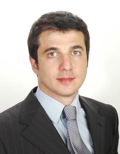 Europroject Manager; Fundraiser. European above all. 
Chairman @ e-ducationinprogress