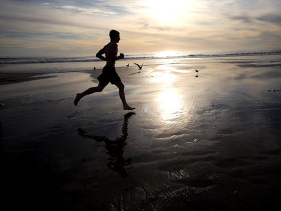 Runnspiration's profile picture. Inspiration for runners written by the usual 16 year old high school athlete full of dreams.