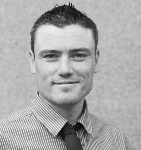 Cofounder & CTO of @YellowSchedule. Dad to 8yo daughter. Tech guy. Coder. Golfer (5hc). Motorbike enthusiast. Cyclist. Snowboarder. Outdoors person.