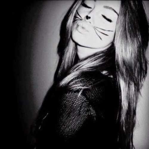 NF = NFB || mention voor SO || random volger || gehackt - hier word niet meer getweet alleen so's weggegeven