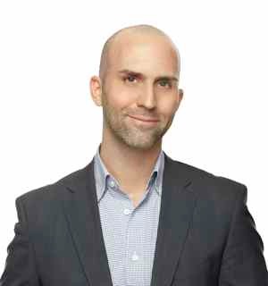 A Real Estate Broker & Investor in Toronto. Traveler ~ Entrepreneur ~ Problem Solver https://t.co/cSK3a9PtVD