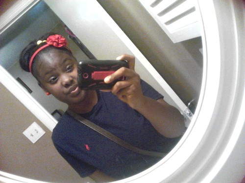 _shanequia's profile picture. it just me from now oan fuck around a preety bad bitch like me dont need friend'S