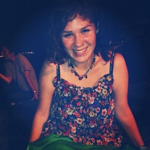 ecebayrakcioglu's profile picture. 