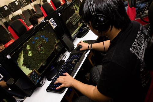 LeDescorde's profile picture. *Insert only good adjectives here*