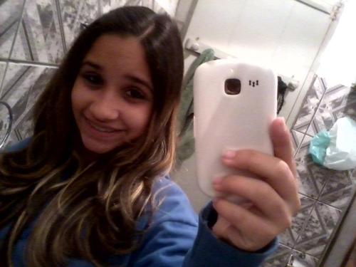Amo o Corinthians ss22,amo ouvir musica...adoro ONE DIRECTION s2 principalmente o  Zayn o mais LINDO...