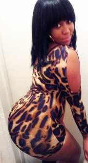who am i... I'm a outgoing young lady that admires change, partying i does it traveling i love it:*)