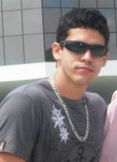 Arapiraquense apaixonado por Arapiraca e pela FAMÍLIA. Torcedor do ASA!