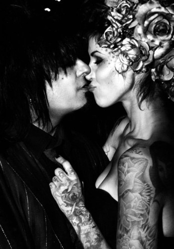 Owner of High Voltage Tattoo | Lover of the perfect: @NikkiSixxBitch | Running wild in the night with the Saints of Los Angeles. | [RP 18+]