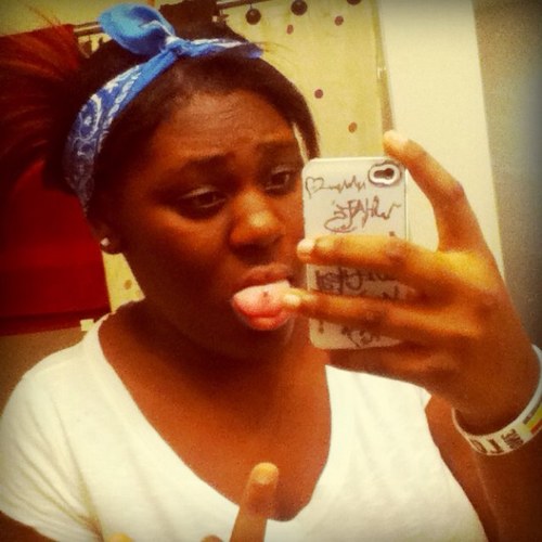 17 Years Young || Bisexual || Music Producer || Co Founder Of Diamond Life Mafia || Haters Yall Aint Worth Nada