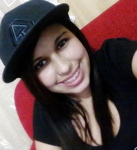 Eu estou bonita mas não sou bela,tenho pecados,mas não sou o diabo,sou boa,mas não um anjo.
http://t.co/XUIFI0E2W3