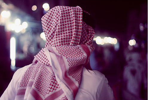 لأن لا أحدٌ يشَبهُنِي .. ستكون كل آلمحاولاتَ للتَعويِضُ عني فاشلہ, ..