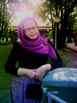 @gurid_on7's wifey | Jogja | @sheilaon7 | @SheilaGankJogja | staff @admisiumy | food traveller |
