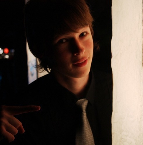 olegcipa's profile picture. Студент,люблю спорт и обожаю музыку..