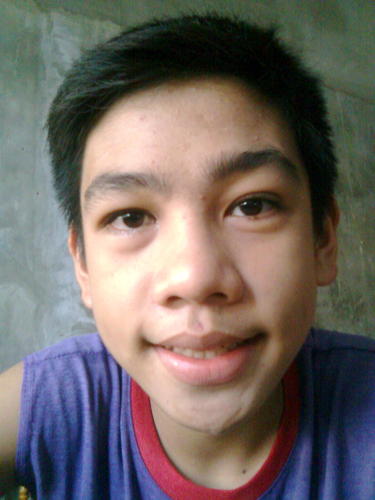14 ||3rd Year HS || January 29,1998 || Aquarius .. #MUSiCLOVER  || FiLiPiNO || FOLLOW ME and I 'LL FOLLOWBACK :)