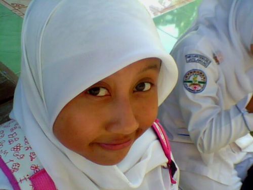 RErnnha's profile picture. I'll never stop
Will continue to understand, still thinking
If you have to force or bleed
Whatever it is you're trying to take me home