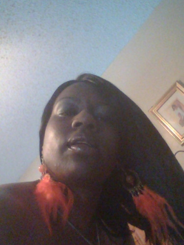 DivaRain's profile picture. Single and loving it...