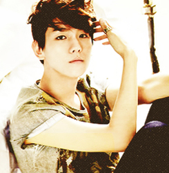 [Verified] Byun Baekhyun from @HelloRP_ || 92 liner || EXO K's cutest singer ^^ || We are One! || My Everything @MN_ParkBom :*{}