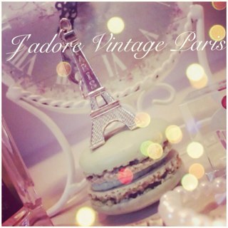 Macaron & cupcake lover, dreamer of Paris & KSA .. Once apon a blog ..