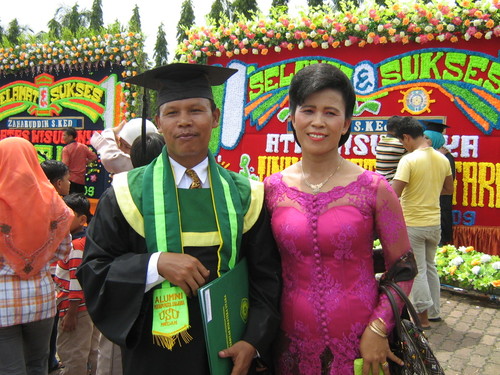 Berhasil Menyelesaikan Pasca Sarjana  dari USU Kumlaut....Puji Tuhan Yesus Raja Diatas Segala Raja