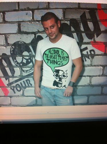 La nuova marca pensata per gente fuori di testa..YOUR FUCKING BRAND
seguici su instagram e facebook ANONIMUS BRAND!!!!