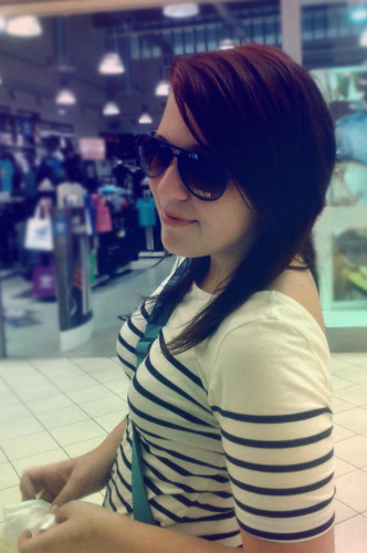 Sue_Malik's profile picture. Just close your eyes and enjoy the roller coaster that is life :) x