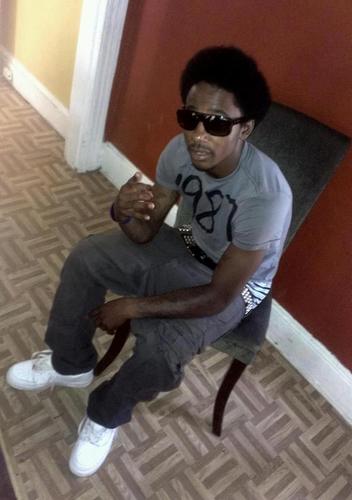 Its like My Brova Roc Said , Grind Now Shine Later $$ #Free my Brova Roc ! 
#Team OutLawz  
#Team M.o.B 
#Team Living Life ! ! !