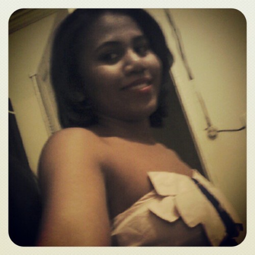 KammylatdbSilva's profile picture. → menina que busca a felicidade, seja como for, seja com o preço que for. ela nasceu pra ser feliz, e não pra ser normal (♥